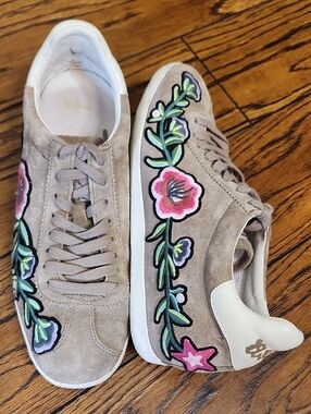 ASH Gull Hidden Wedge Embroidered Floral Suede Sneakers Taupe EU 38 US 7.5 8
